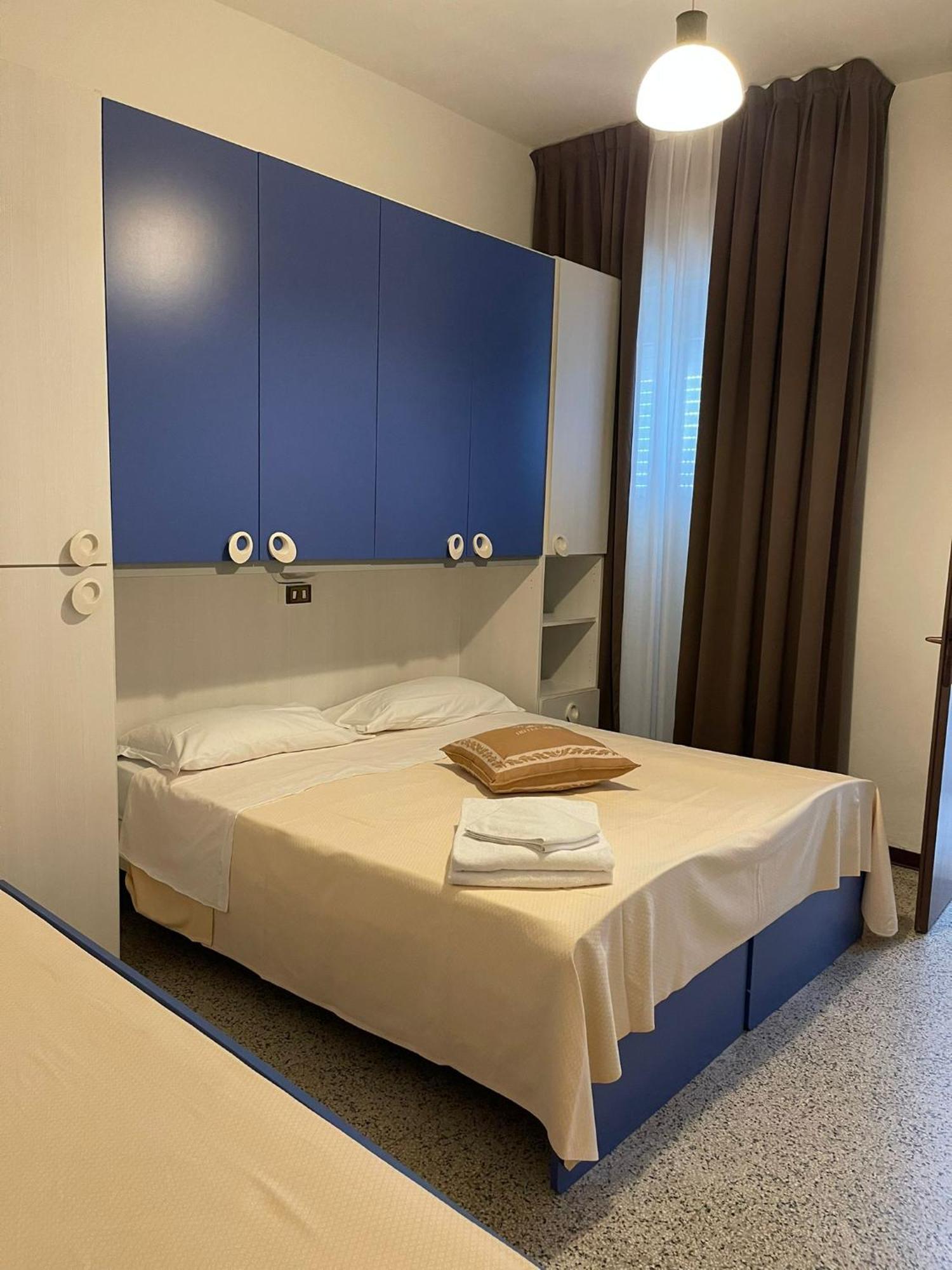 Hotel Ideal ริมินี ภายนอก รูปภาพ