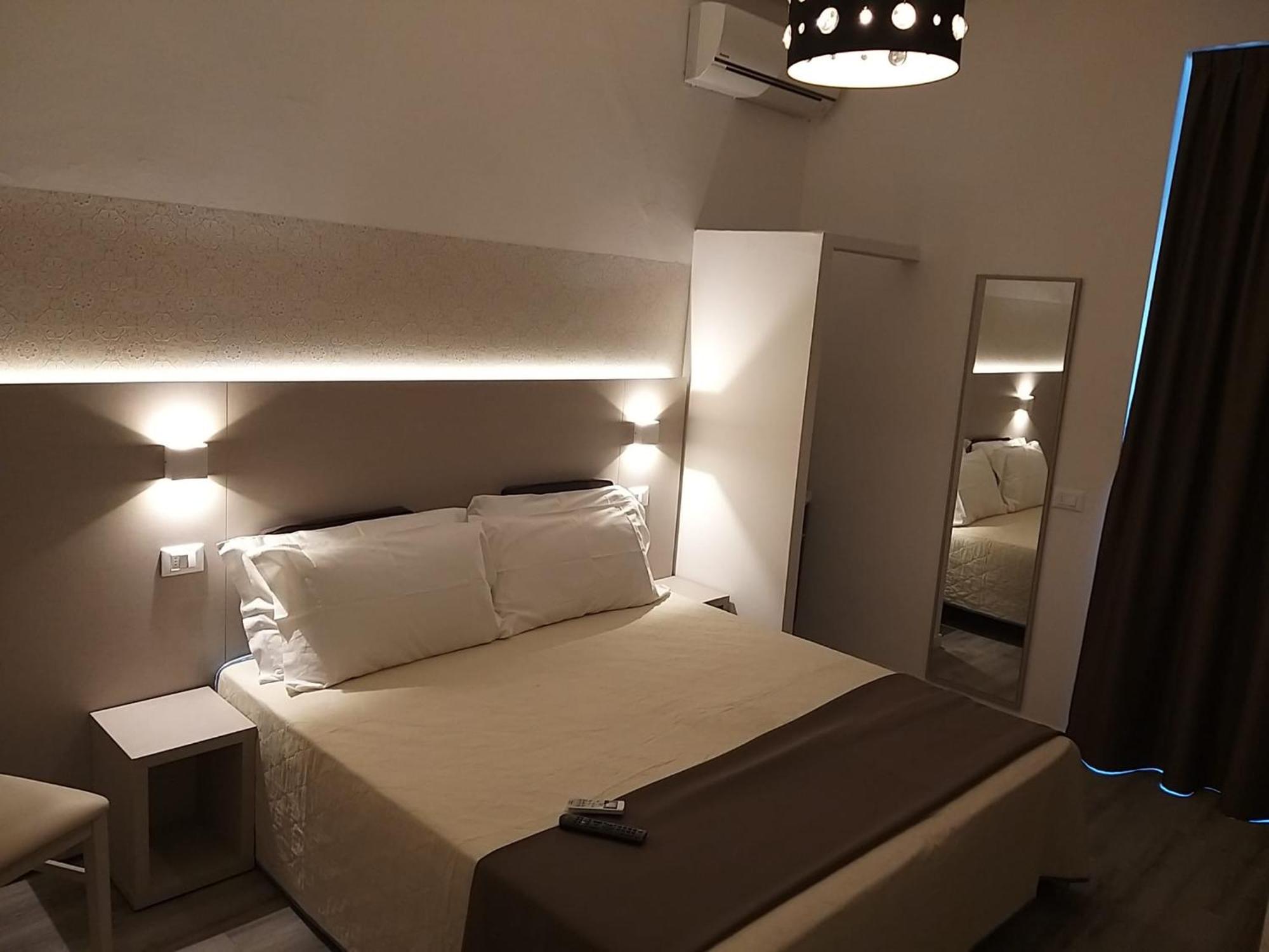 Hotel Ideal ริมินี ภายนอก รูปภาพ