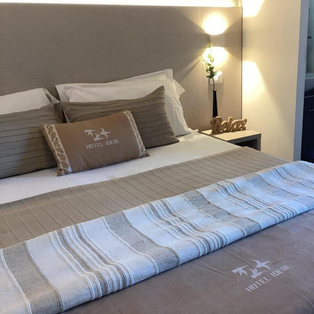 Hotel Ideal ริมินี ภายนอก รูปภาพ